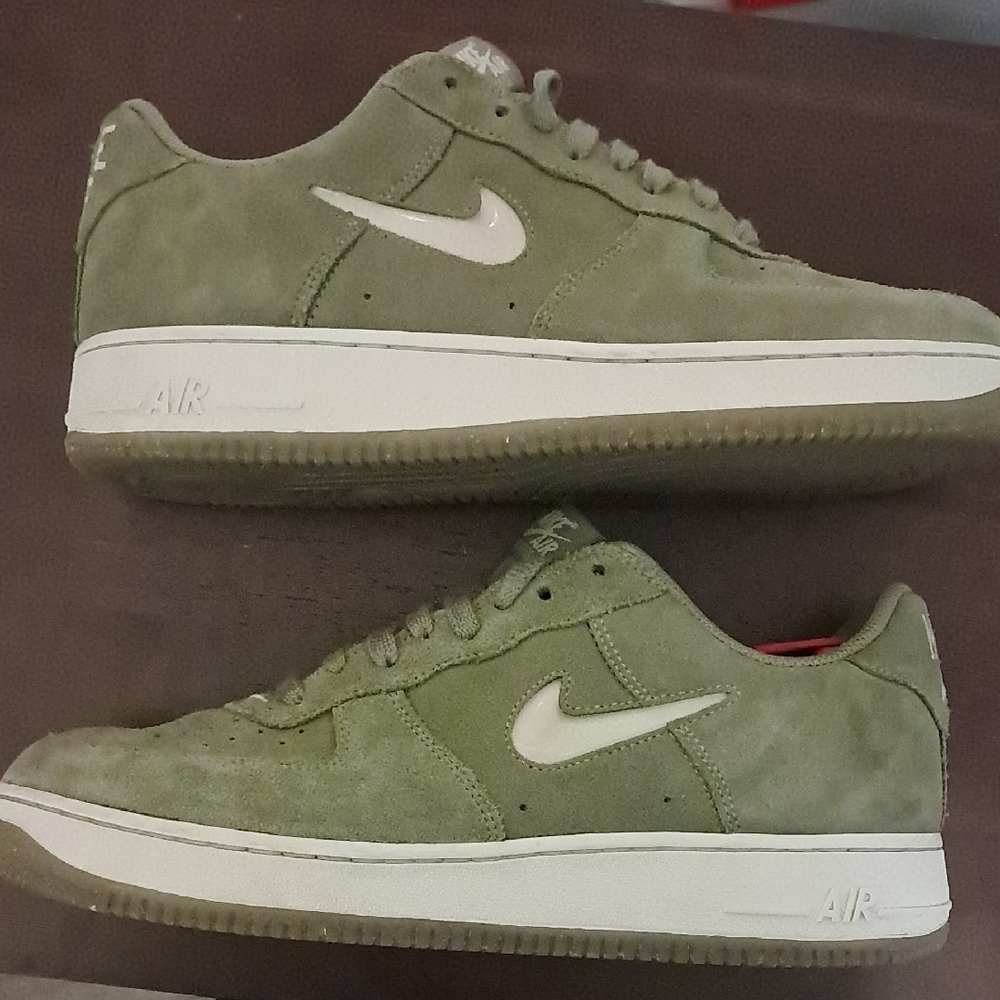 Nike Green Suede Air Sneakers